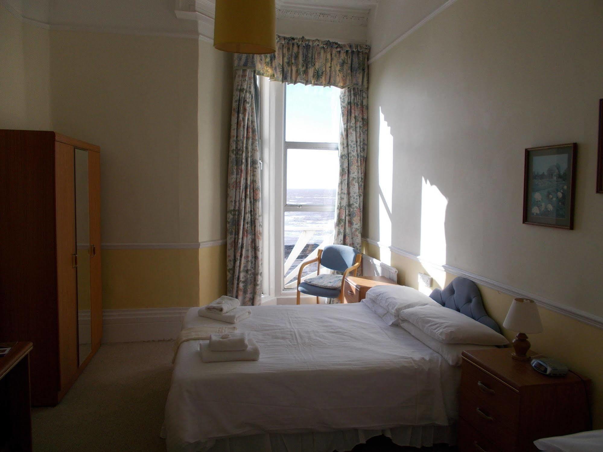 Daunceys Hotel Weston-super-Mare Exterior photo